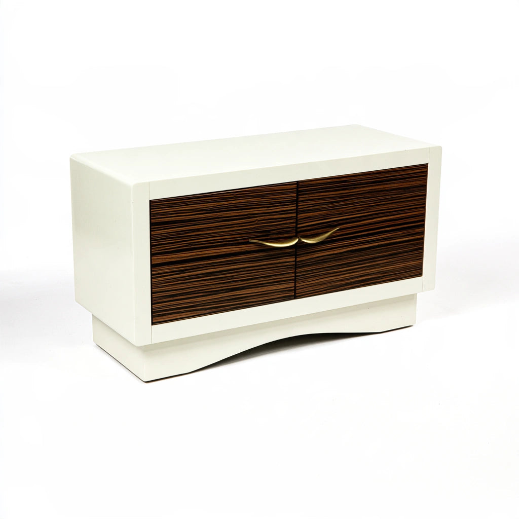 Opbergkast van hout, kleur wit